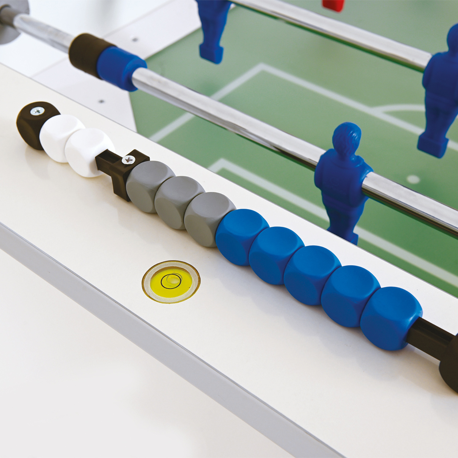 integrierte Wasserwaage für einen stabilen Stand