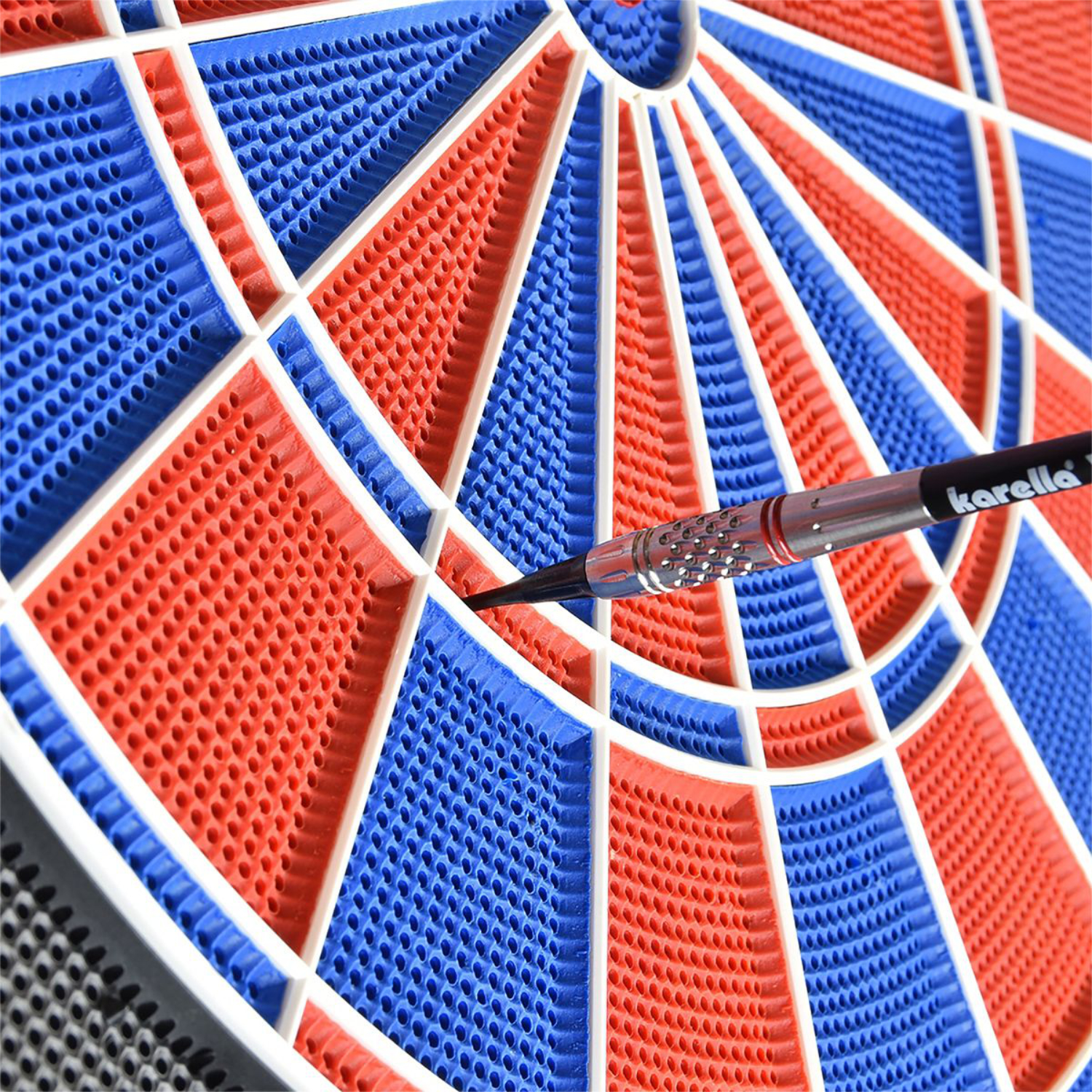 Beliebt bei Turnier- und Wettkampfspielen und geeignet für alle gängigen Dartautomaten sowie Softdartboards