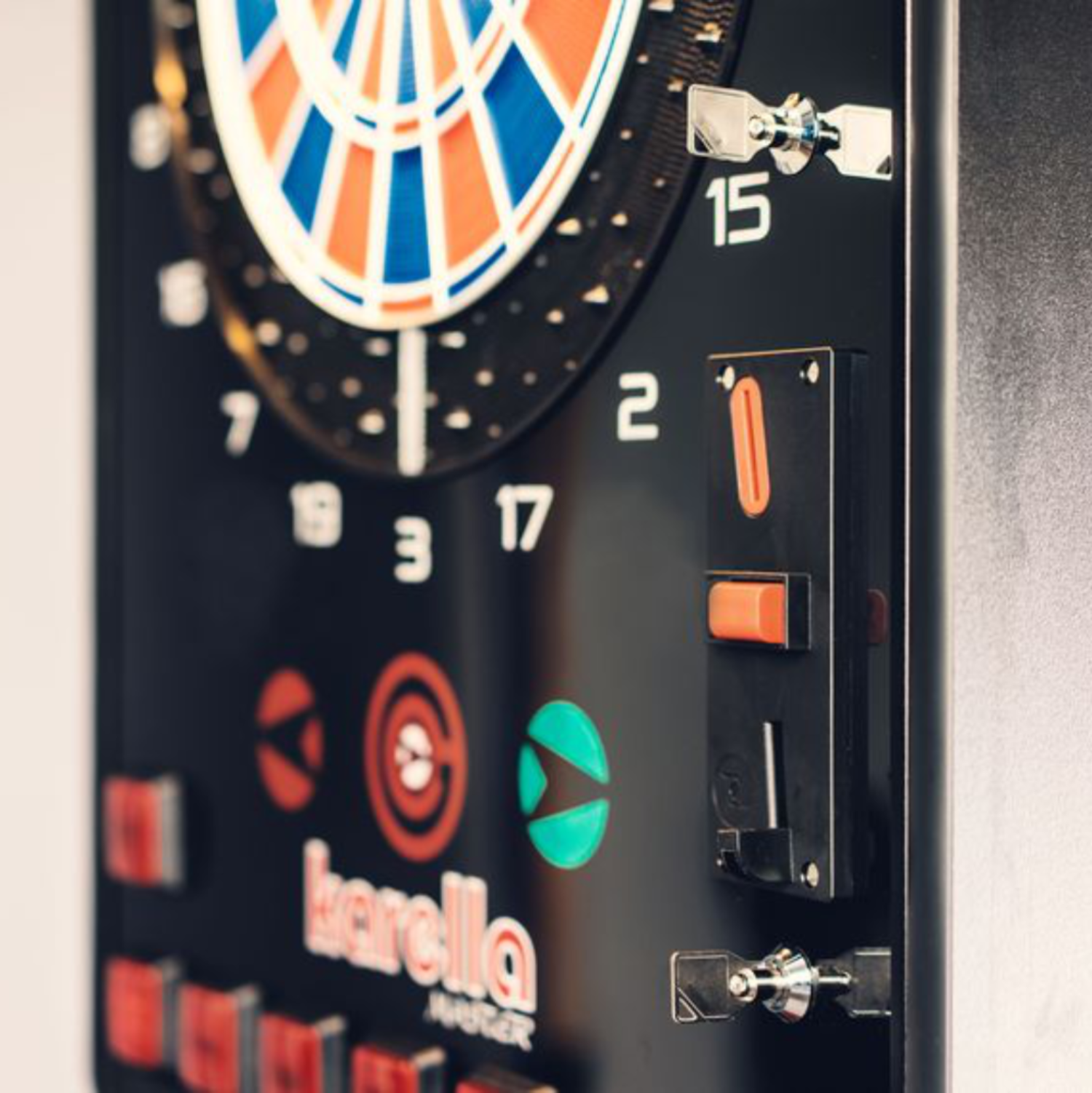 Karella Dartautomat "E-MASTER Wandgerät" Detailansicht