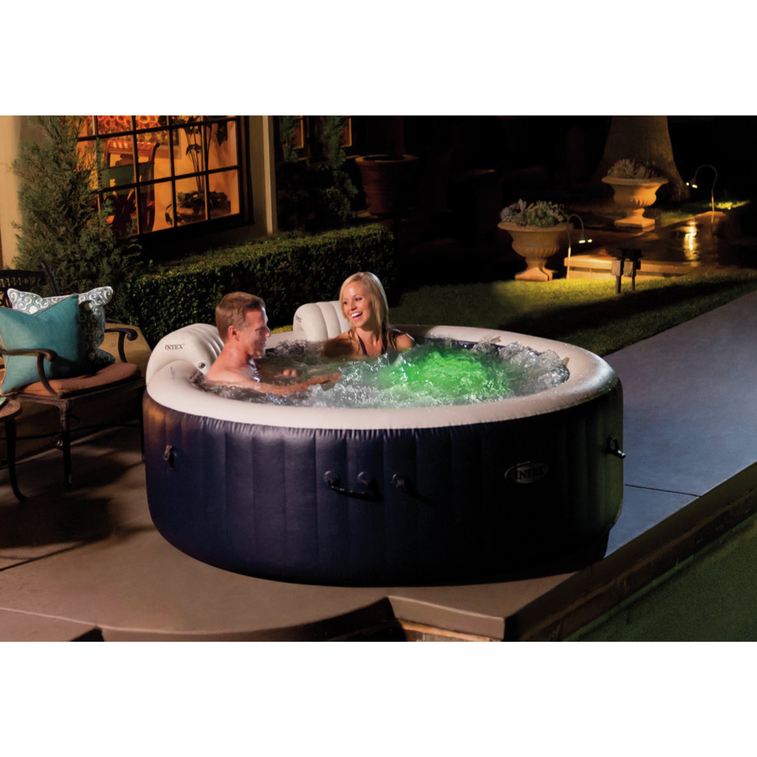 maximale Entspannung im Whirlpool